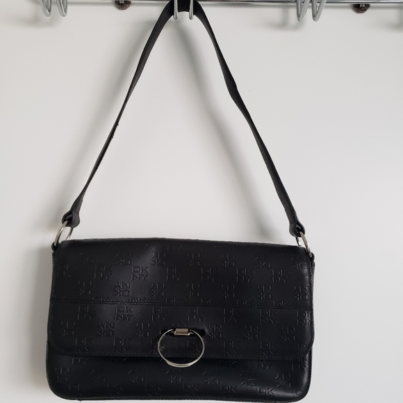 DKNY Black Leather Shoulder Bag - Picture 4 of 13